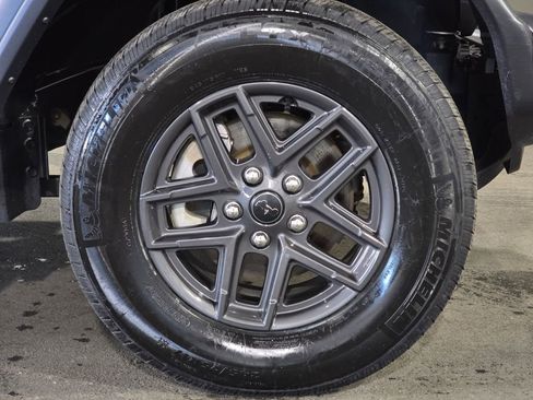 Used 2024 Jeep Wrangler Sport S image 4