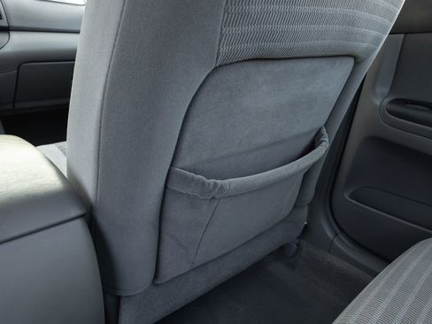 Used 2005 Toyota Camry LE FWD image 28