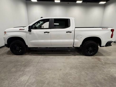 Used 2024 Chevrolet Silverado 1500 LT Trail Boss w/ Protection Package image 8