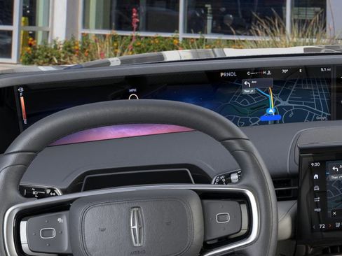 New 2026 Lincoln Nautilus Reserve w/ Jet Appearance Package image 13