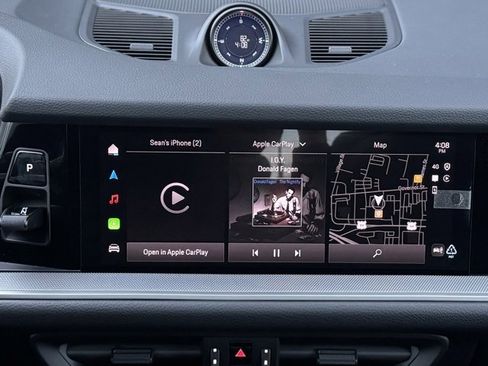 Certified 2024 Porsche Cayenne Coupe image 26