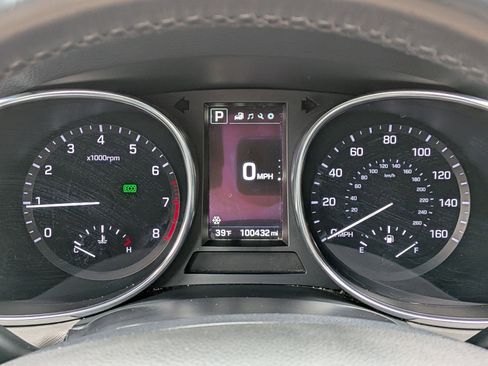 Used 2017 Hyundai Santa Fe Sport AWD/4WD image 14