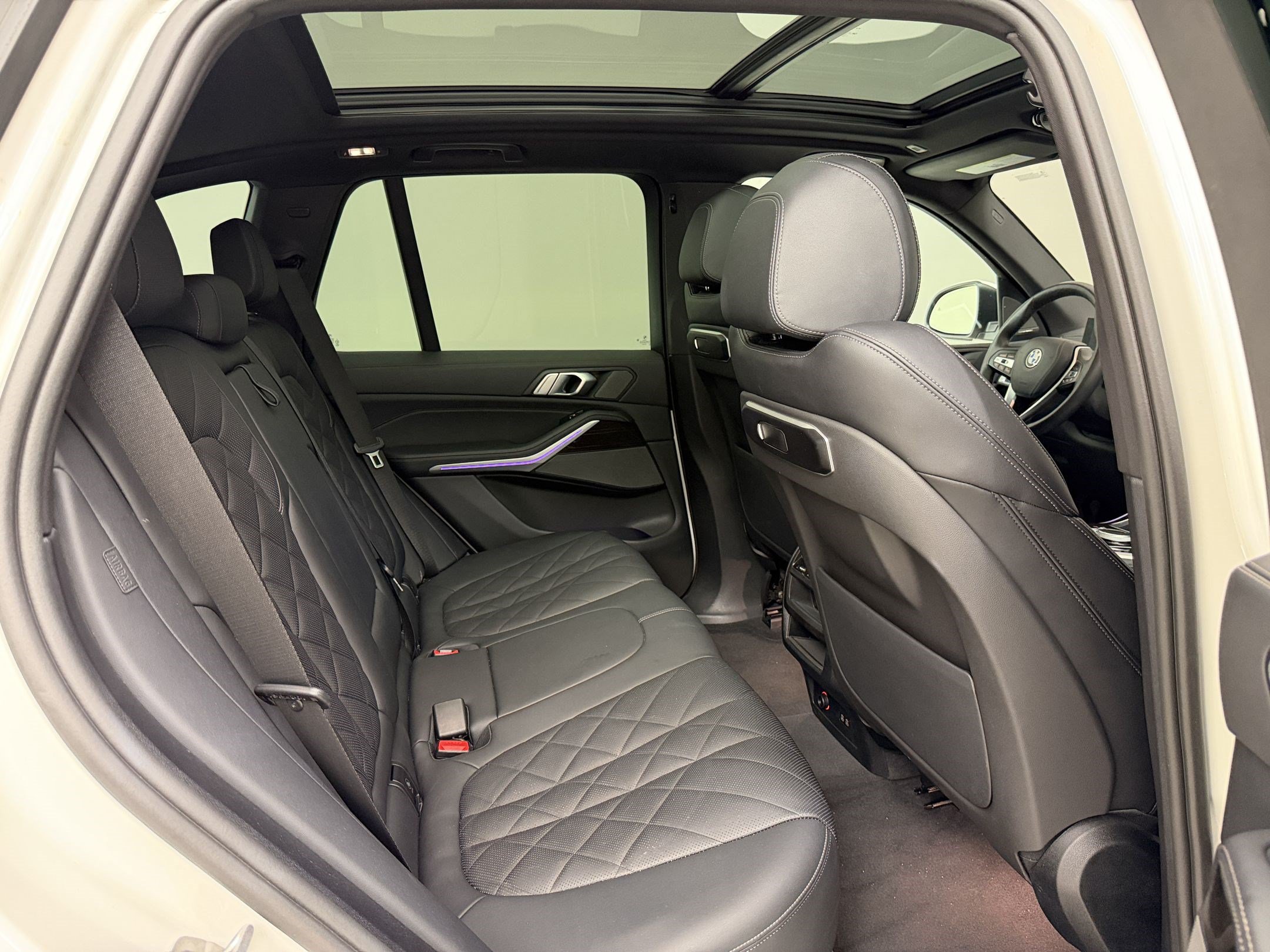 Used 2024 BMW X5 sDrive40i RWD image 30
