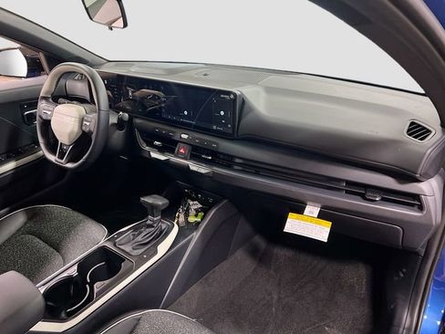 New 2025 Kia K4 GT-Line image 28