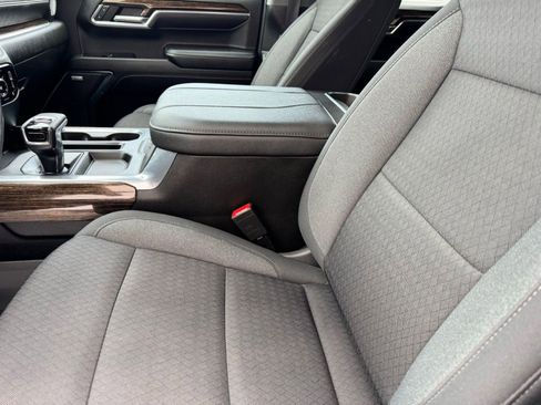 Used 2023 GMC Sierra 1500 Elevation w/ Preferred Package AWD/4WD image 22
