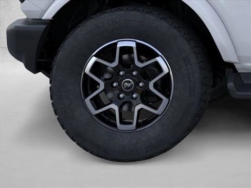 New 2026 Ford Bronco Outer Banks AWD/4WD image 21