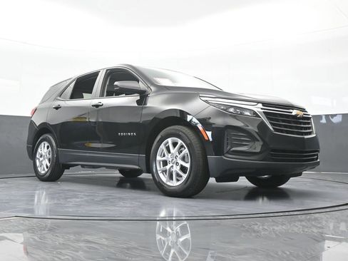Used 2023 Chevrolet Equinox LS FWD image 60
