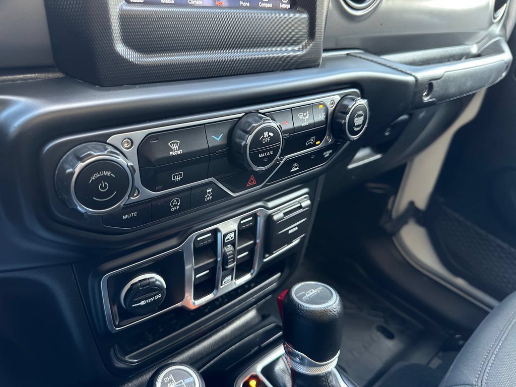 Used 2022 Jeep Gladiator Sport AWD/4WD image 20