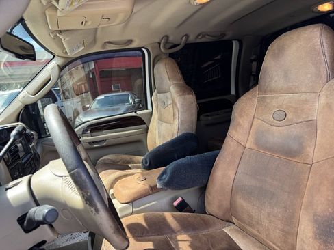 Used 2007 Ford F350 King Ranch AWD/4WD image 18