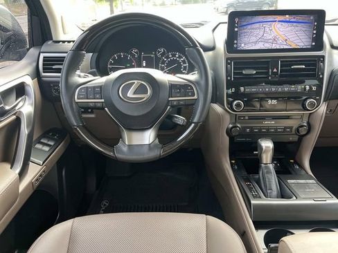 Used 2023 Lexus GX 460 Premium AWD/4WD image 12