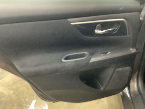 Used 2014 Nissan Altima 2.5 SV FWD image 21