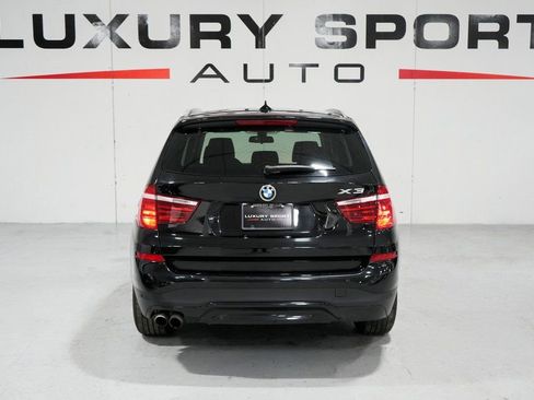 Used 2017 BMW X3 xDrive28i image 4