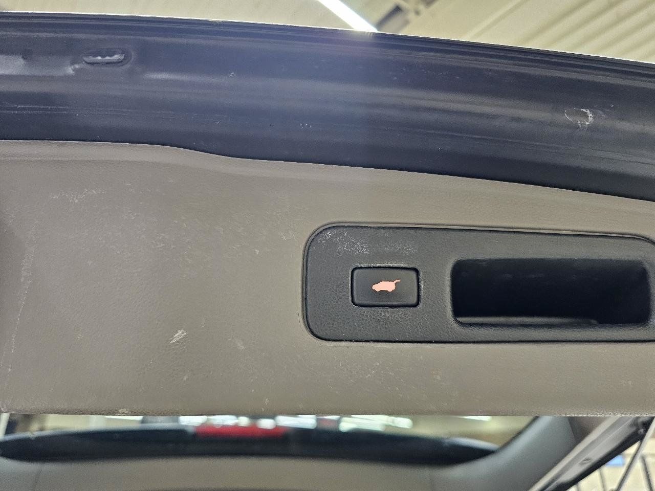 Used 2015 Honda Odyssey EX-L image 13