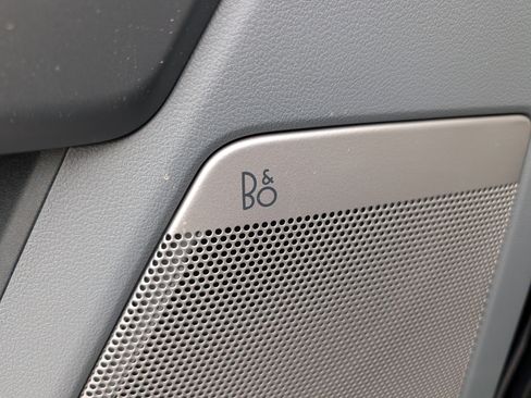 New 2025 Ford F150 Lightning Flash image 19