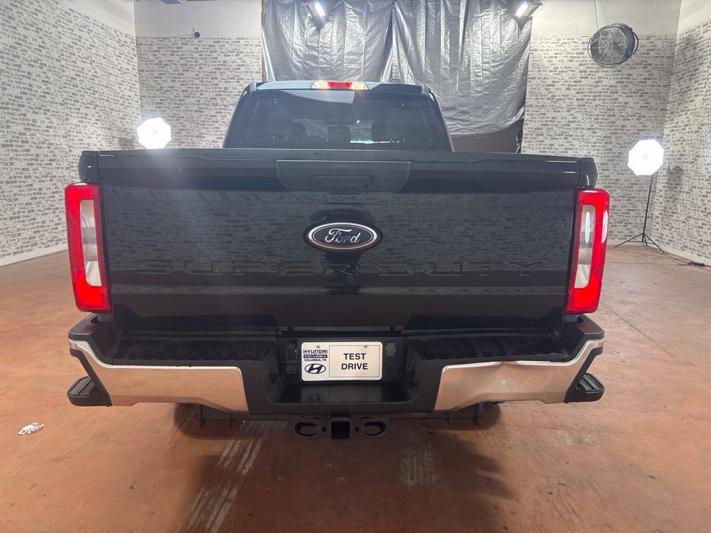 Used 2023 Ford F250 XLT AWD/4WD image 6