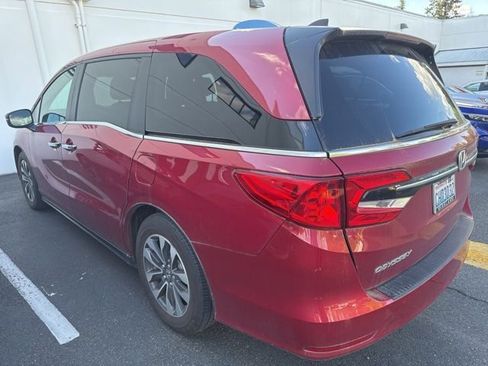 Used 2023 Honda Odyssey EX-L image 4