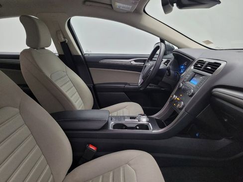 Used 2019 Ford Fusion S image 21