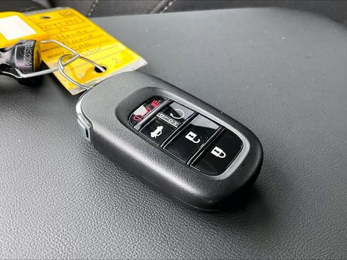 Used 2025 Honda Accord SE image 14