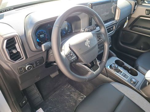 New 2025 Ford Bronco Sport Outer Banks w/ Outer Banks Tech Package+ image 7