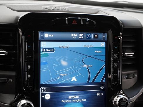 Used 2024 RAM 3500 Tradesman image 29