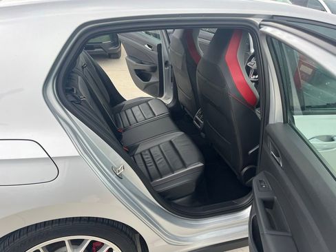 Used 2022 Volkswagen GTI SE FWD image 15