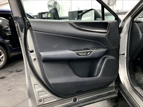 Used 2024 Lexus NX 250 FWD image 21