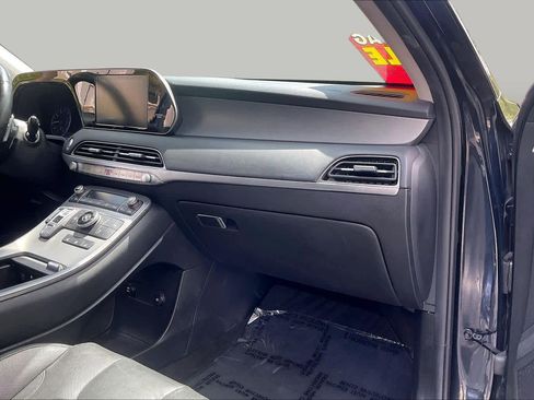 Used 2020 Hyundai Palisade SEL w/ Premium Package FWD image 17