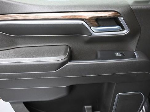 Used 2022 Chevrolet Silverado 1500 RST w/ Protection Package AWD/4WD image 19