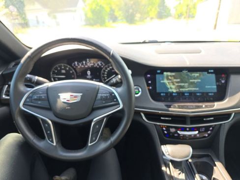 Used 2017 Cadillac CT6 Luxury RWD image 18