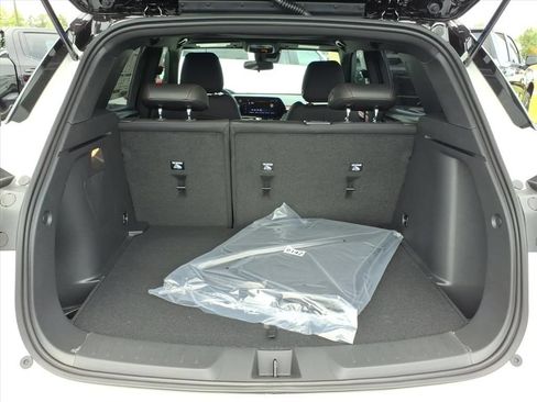 New 2026 Chevrolet TrailBlazer RS w/ Driver Confidence Package FWD image 15