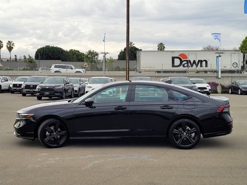 Certified 2025 Honda Accord Sport image 7