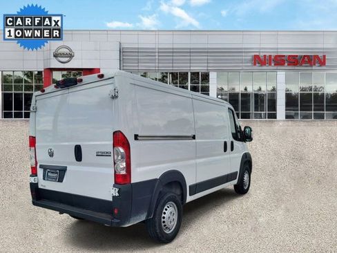Used 2025 RAM ProMaster 2500 w/ Convenience Group FWD image 5