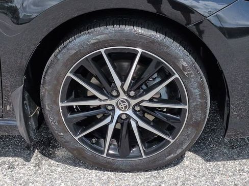 Certified 2023 Toyota Camry SE FWD image 11