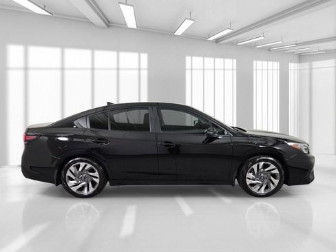 Certified 2025 Subaru Legacy Limited AWD/4WD image 9