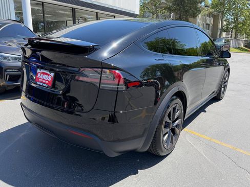 Used 2022 Tesla Model X AWD/4WD image 13