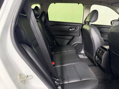 Used 2024 Nissan Rogue SL w/ SL Premium Package FWD image 20