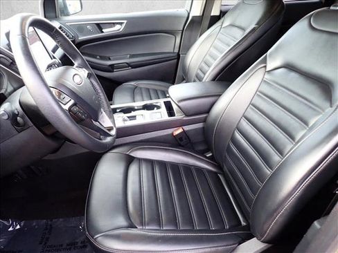 Used 2024 Ford Edge SEL image 13