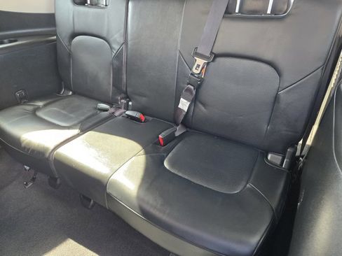 Used 2018 Nissan Armada SL w/ Moonroof Package image 28