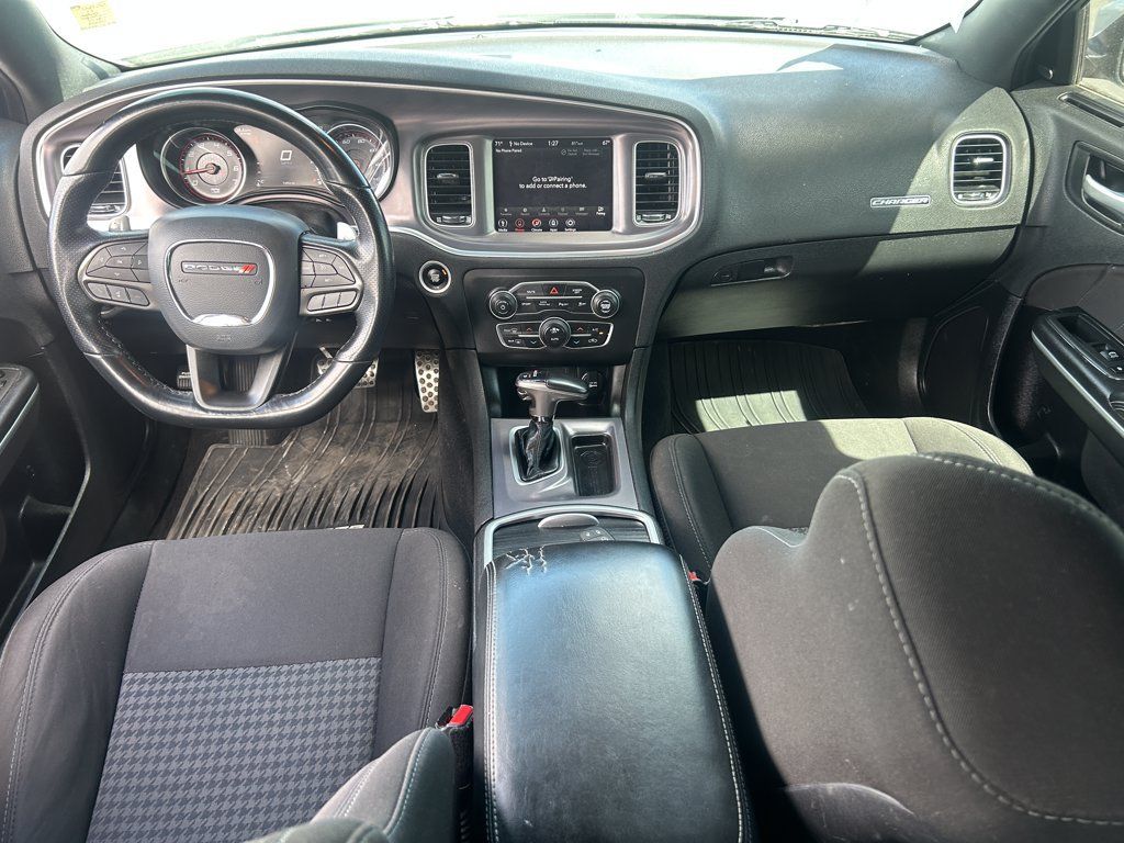 Used 2021 Dodge Charger GT w/ Performance Handling Group RWD image 30