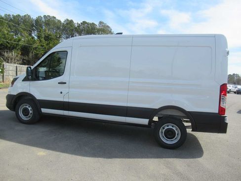 New 2026 Ford Transit 250 148 Medium Roof RWD image 8