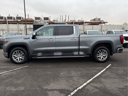 Used 2019 GMC Sierra 1500 SLT w/ SLT Premium Plus Package image 4
