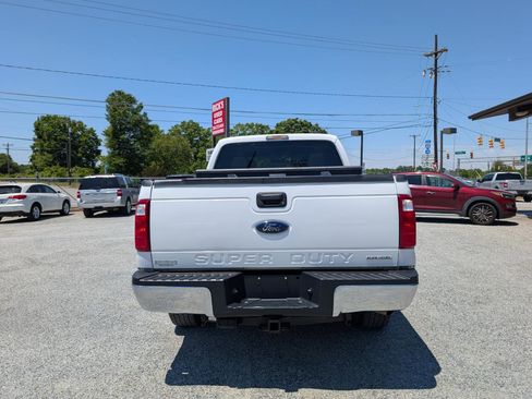 Used 2016 Ford F250 XLT RWD image 12