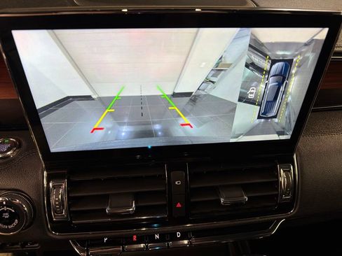 Used 2022 Lincoln Navigator L Reserve AWD/4WD image 12