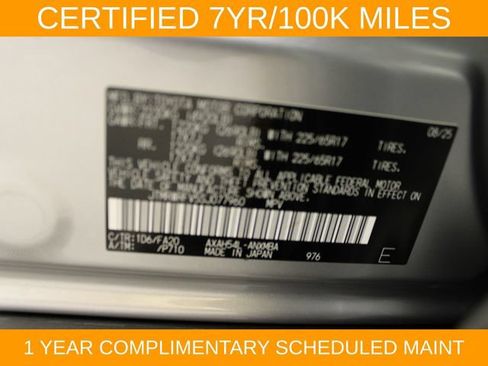 Used 2025 Toyota RAV4 XLE AWD/4WD image 28