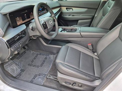 Certified 2025 Nissan Murano SL w/ Cargo Package AWD/4WD image 17