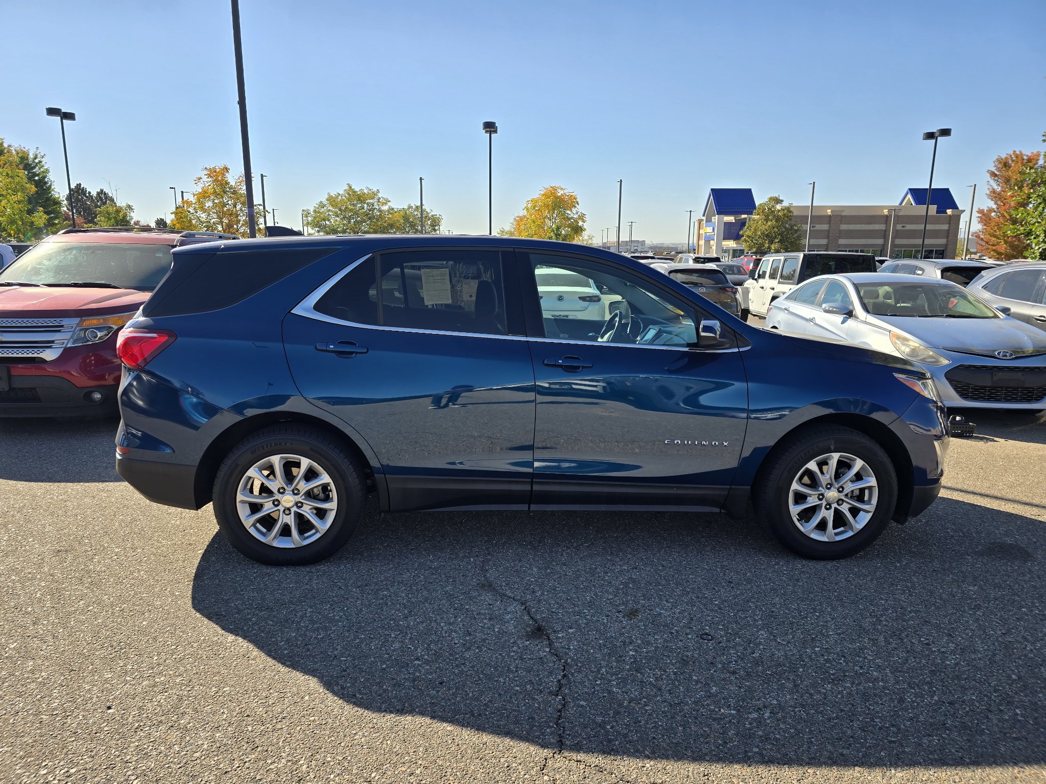 Used 2019 Chevrolet Equinox LT FWD image 18