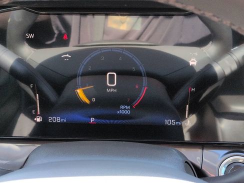 New 2026 Chevrolet Trax ACTIV w/ Sunroof Package FWD image 34