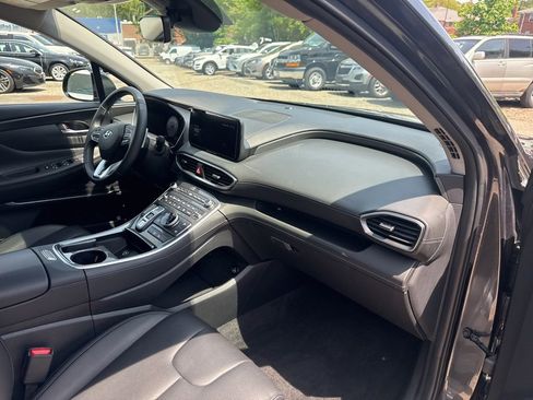 Certified 2023 Hyundai Santa Fe SEL w/ Premium Package AWD/4WD image 16