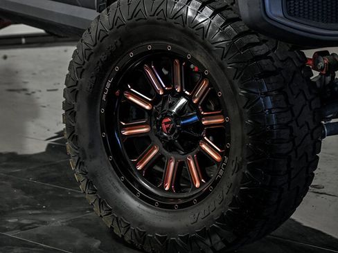 Used 2020 Jeep Gladiator Rubicon AWD/4WD image 3