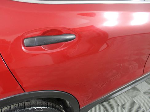 Used 2017 Nissan Rogue S image 28